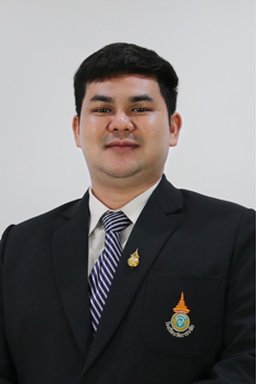 นายขจรศักดิ์ ศิริภัทรกร